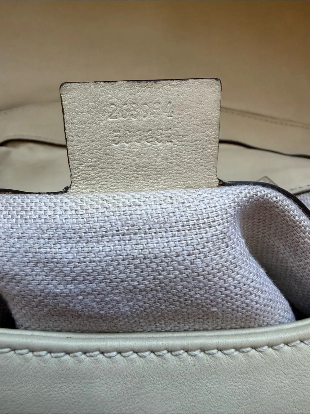 Gucci Horsebit Satchel Bag in Ivory